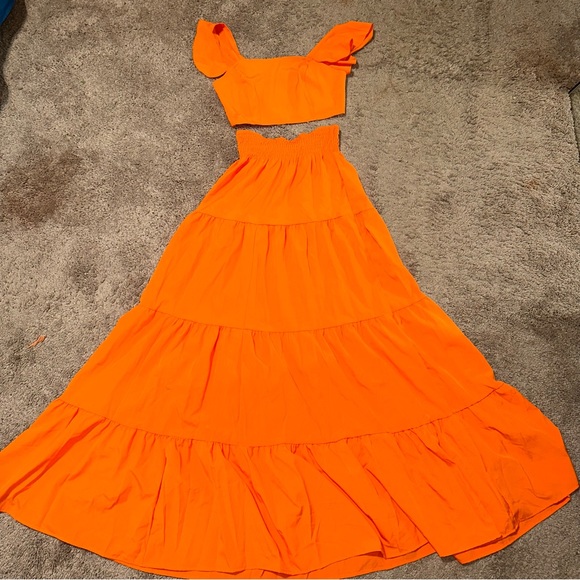 Orange Ruffle Top & Bottom Orange 2-piece Dress Skirt Crop Short Sleeve NWOT - Picture 2 of 3